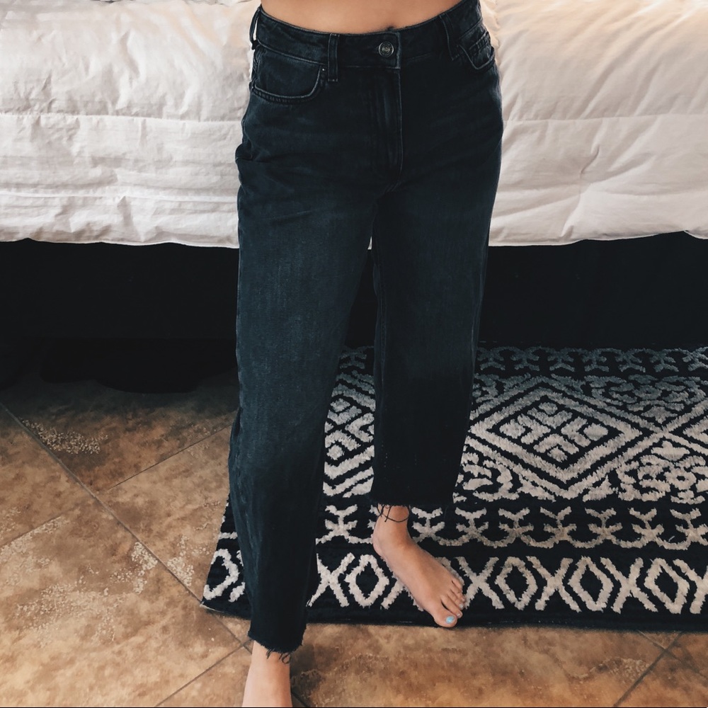 black flare crop pants